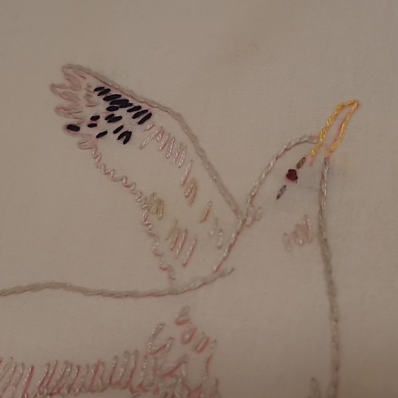 Vintage Hand Stitched Utah State Bird & Flower - Picture 7 of 16